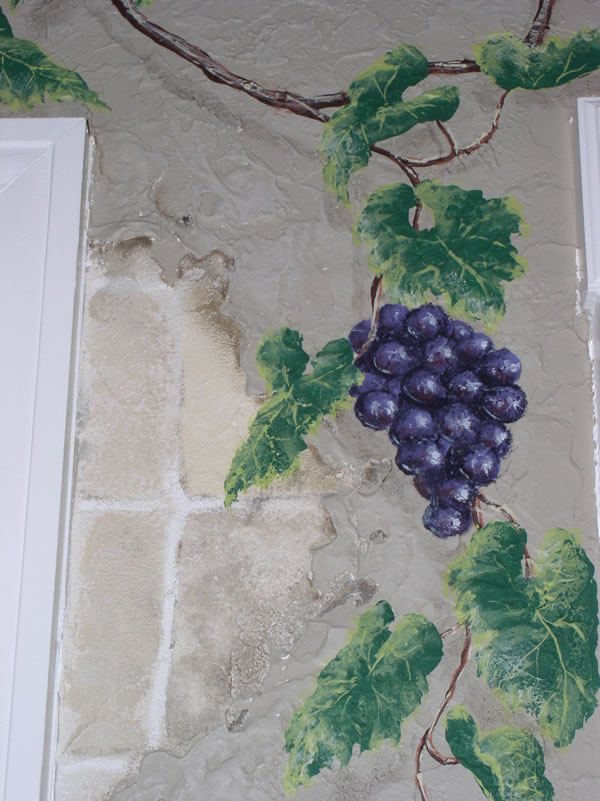 Faux texture and painting of a grapevine